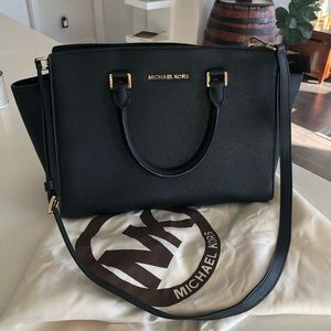 Michael Kors purse, Black , leather